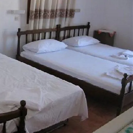 Dorothea - Self-catering アパートホテル 3*