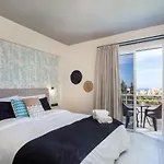 Apart-hotel Dorothea - Self-catering 3*