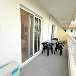 Lägenhetshotell Dorothea - Self-catering