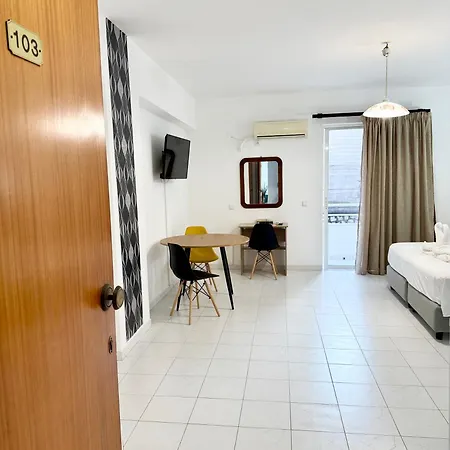 Dorothea - Self-catering Aparthotel 3*