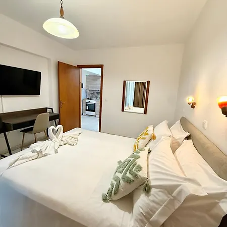 Aparthotel Dorothea - Self-catering